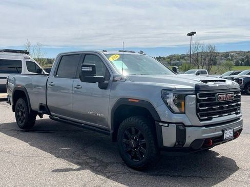 Certified 2026 GMC Sierra 3500 AT4 w/ AT4 Premium Plus Package AWD/4WD image 8