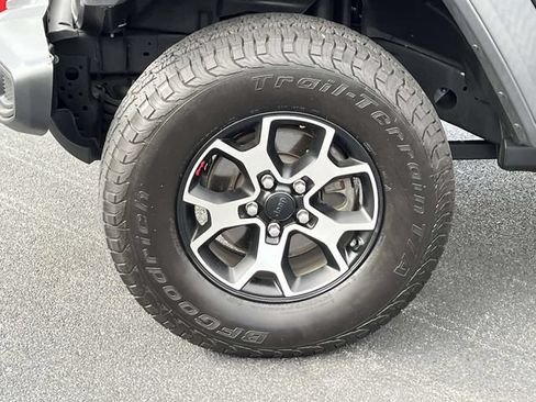 Used 2020 Jeep Wrangler Unlimited Rubicon AWD/4WD image 11
