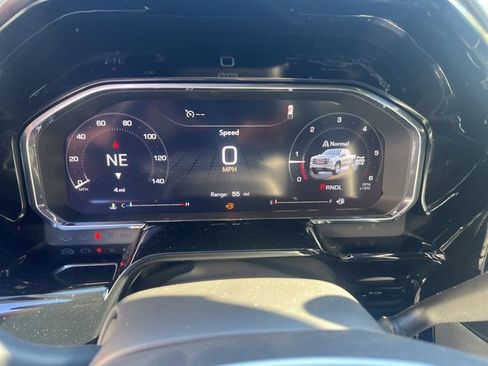 New 2026 GMC Sierra 1500 Elevation image 12