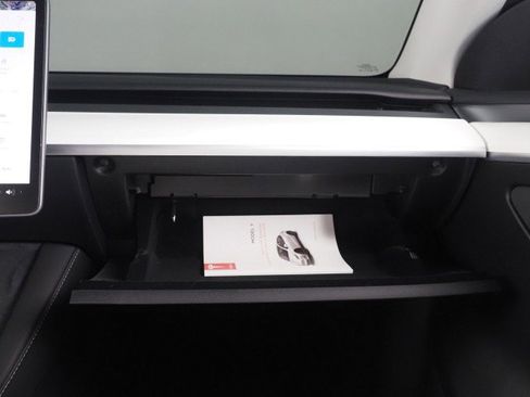 Used 2025 Tesla Model Y Long Range image 66