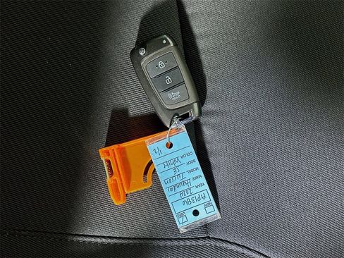 Used 2024 Hyundai Tucson SE image 31