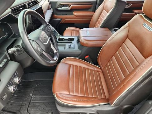 Certified 2024 GMC Sierra 2500 Denali Ultimate w/ Max Trailering Package image 13