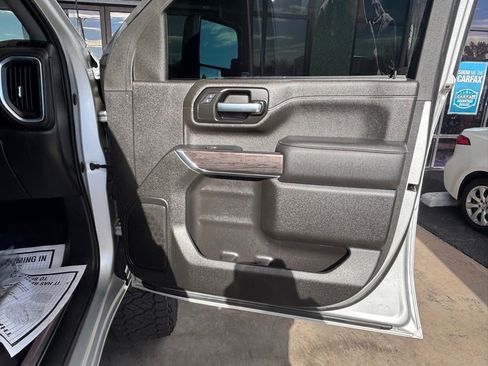 Used 2022 Chevrolet Silverado 2500 LTZ image 24