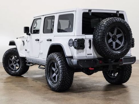 Used 2023 Jeep Wrangler Unlimited Rubicon AWD/4WD image 40