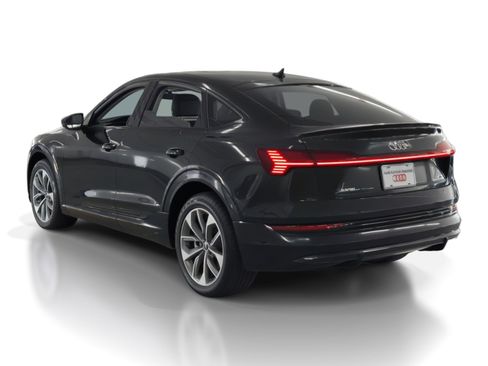 Used 2021 Audi e-tron Premium w/ Black Optic Package image 3