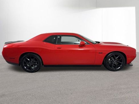 Used 2023 Dodge Challenger R/T w/ Blacktop Package image 36