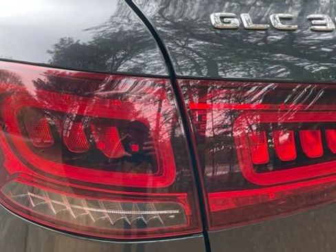 Used 2020 Mercedes-Benz GLC 300 w/ Premium Package image 7