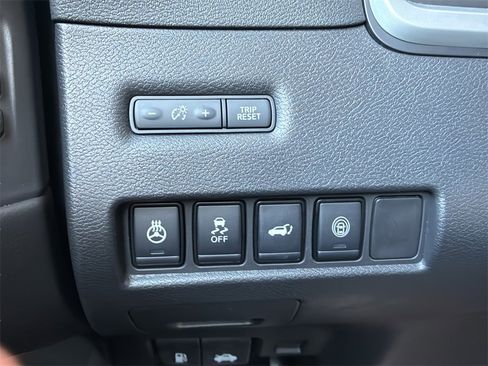 Used 2024 Nissan Murano SL image 34