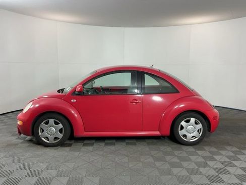 Used 1999 Volkswagen Beetle GLS FWD image 8