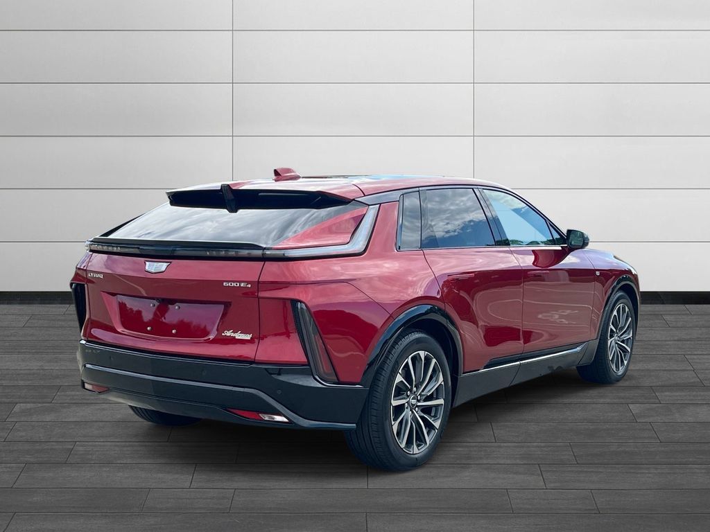 Certified 2024 Cadillac Lyriq Sport AWD/4WD image 5