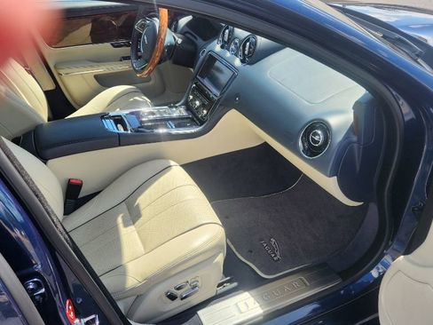 Used 2011 Jaguar XJ L Supercharged image 18