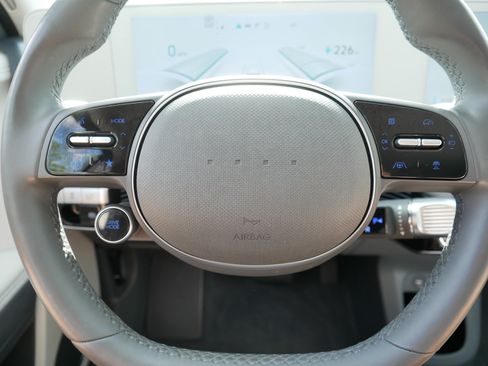 Used 2023 Hyundai Ioniq 5 SEL AWD/4WD image 25
