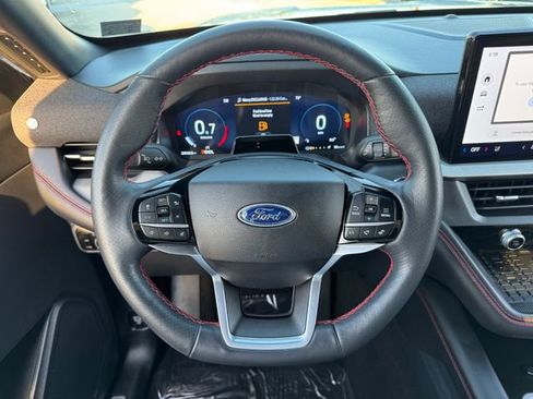 Certified 2025 Ford Explorer ST-Line w/ Premium Package RWD image 23