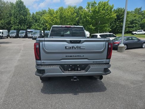 Used 2026 GMC Sierra 2500 Denali Ultimate AWD/4WD image 6