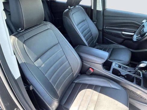 Used 2018 Ford Escape SEL AWD/4WD image 22