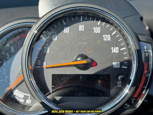 Used 2019 MINI Cooper S w/ Signature Upholstery Package FWD image 15