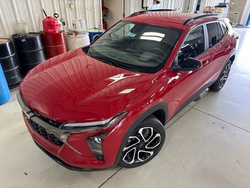 New 2026 Chevrolet Trax RS w/ Driver Confidence Package FWD image 30