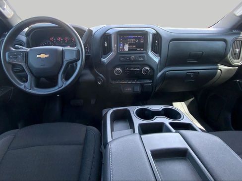 Used 2024 Chevrolet Silverado 1500 Custom w/ Turbomax Blackout Package AWD/4WD image 15
