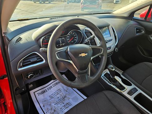 Used 2017 Chevrolet Cruze LS image 16