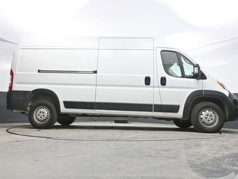 Used 2024 RAM ProMaster 2500 w/ Convenience Group FWD image 36