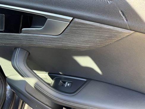 Used 2024 Audi A4 2.0T Premium Plus image 39