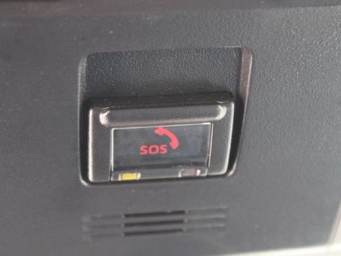 Used 2024 Toyota Camry SE FWD image 29