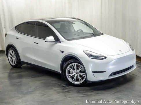 Used 2021 Tesla Model Y Long Range AWD/4WD image 5
