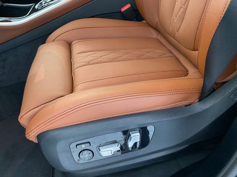 New 2026 BMW X5 M60i image 12