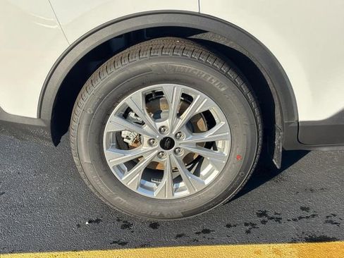 New 2026 Ford Escape Active image 4