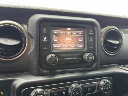 Used 2020 Jeep Wrangler Unlimited Sport S image 14