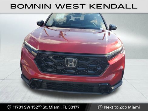 Used 2025 Honda CR-V Sport image 2