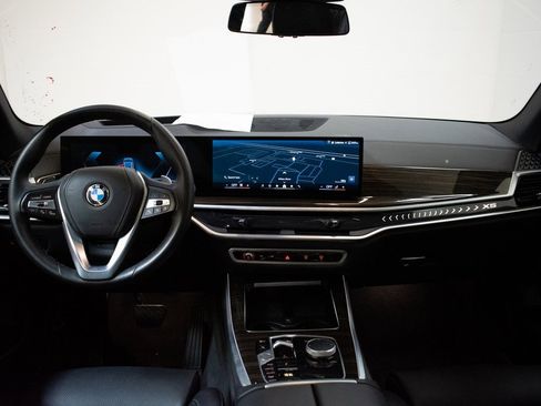 Certified 2024 BMW X5 xDrive40i image 18
