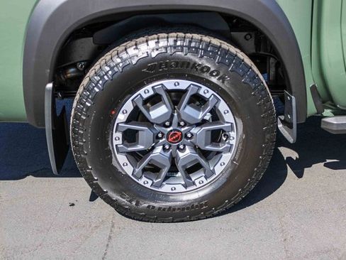 New 2026 Nissan Frontier Pro-X w/ Pro-X Convenience Package image 10