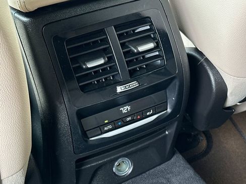 Used 2019 BMW X3 M40i w/ Parking Assistance Package AWD/4WD image 13