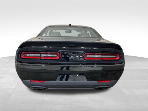 Used 2023 Dodge Challenger SRT Hellcat RWD image 4