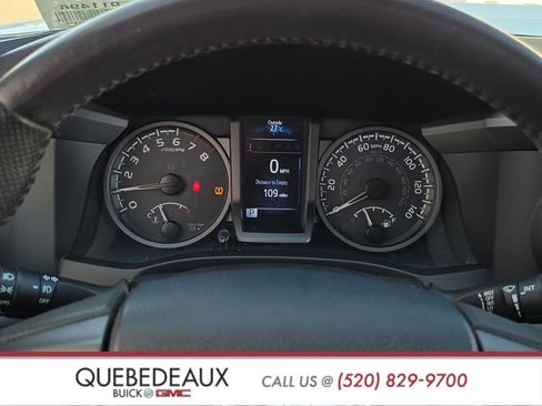 Used 2017 Toyota Tacoma TRD Sport w/ Premium & Technology Package image 21