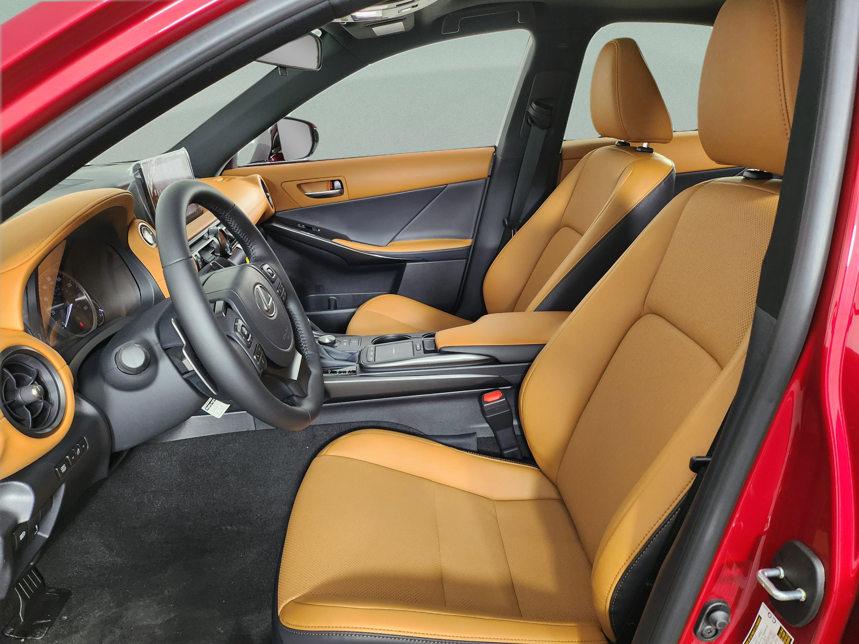 Used 2025 Lexus IS 350 F Sport w/ Accessory Package RWD image 10