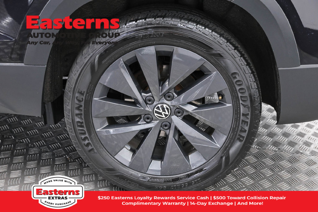 Used 2024 Volkswagen Taos S FWD image 30