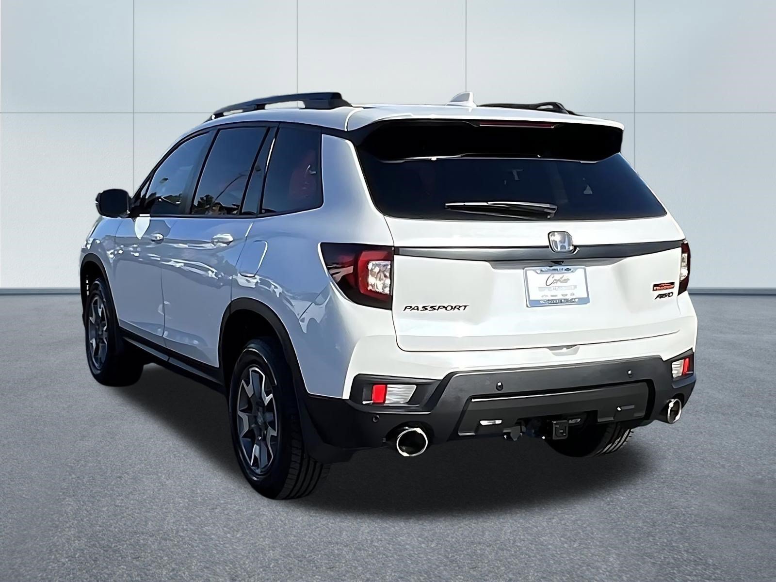 Used 2022 Honda Passport TrailSport image 4