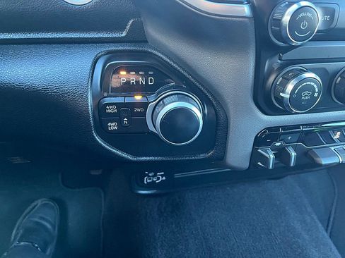 Used 2024 RAM 2500 Big Horn w/ Bed Utility Group image 27