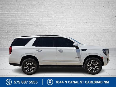 Used 2023 GMC Yukon AT4 w/ Technology Package AWD/4WD image 5