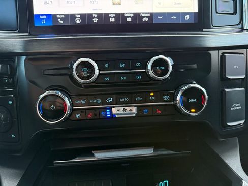 Used 2023 Ford F350 Lariat w/ Black Appearance Package image 38