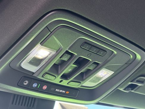 Used 2024 GMC Sierra 3500 AT4 w/ AT4 Premium Plus Package image 27