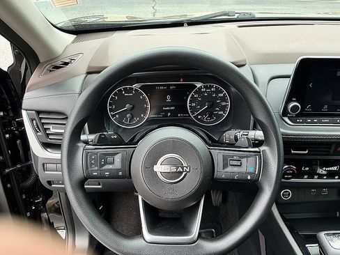 Certified 2023 Nissan Rogue SV AWD/4WD image 14