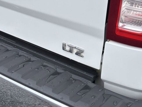 Used 2018 Chevrolet Silverado 1500 LTZ image 21