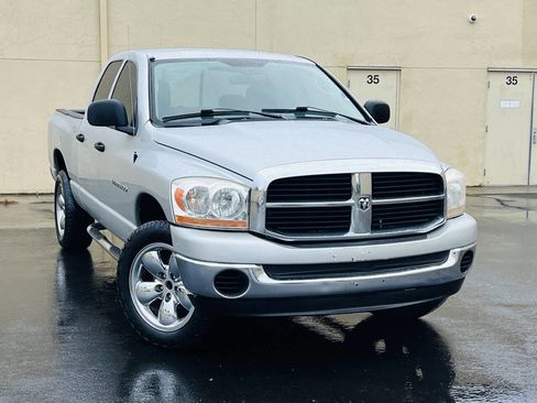 Used 2006 Dodge Ram 1500 Truck SLT image 1