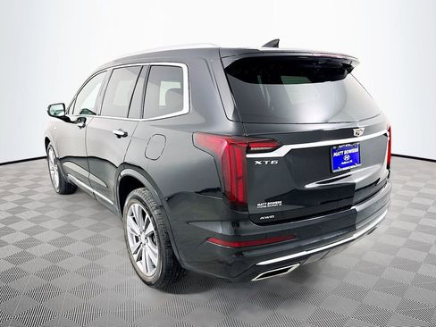 Used 2020 Cadillac XT6 Premium Luxury w/ LPO, Floor Liner Package image 7