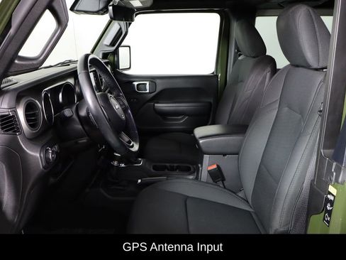 Used 2022 Jeep Wrangler Sport AWD/4WD image 14