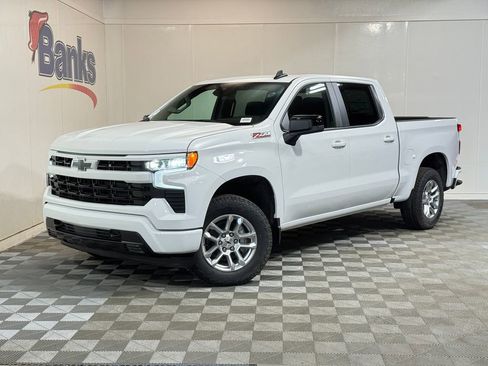 New 2026 Chevrolet Silverado 1500 RST AWD/4WD image 2