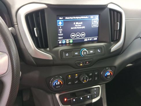Used 2023 GMC Terrain SLE w/ Driver Convenience Package AWD/4WD image 33